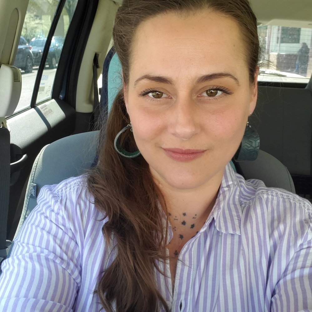 Meet your Posher, Lindsey